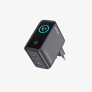 BWOO 67W 3-Port GaN Smart Display Charger with LED screen