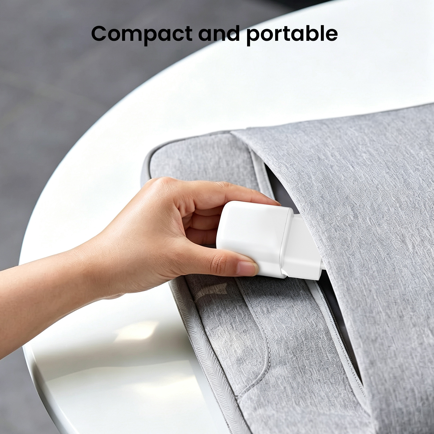 BWOO compact GaN power adapter for travel and daily charging
